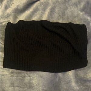 SHEIN Black Ribbed Crop Top